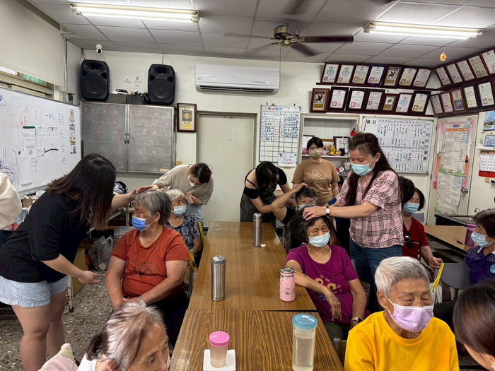 高教深耕計畫三、養生美學-頭部放鬆紓壓保健_秀水鄉鶴鳴社區圖片