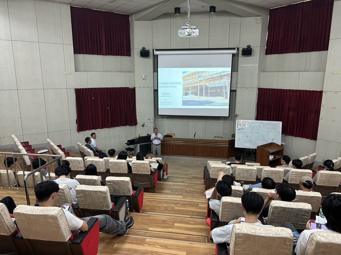 高等深耕計畫六、:從碳排到碳中和——建築師如何用設計對抗氣候變遷圖片