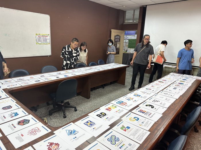 高等深耕計畫二、LOGO設計競賽圖片