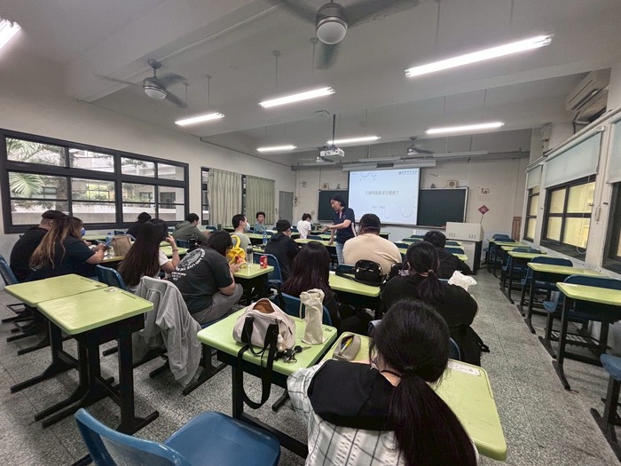 高等深耕計畫二、管理與生活講座-行銷與推銷差在哪裡?圖片