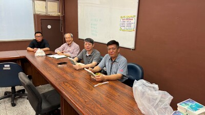 高等深耕計畫一、教學創新與創意成長社群【期初聚會-分享教學心得】圖片