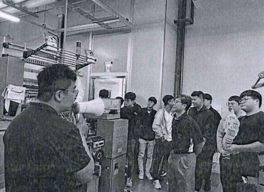 高等深耕計畫五、:校外參訪-二億企業股份有限公司圖片