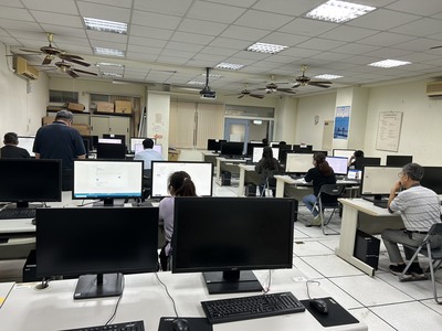 高等深耕計畫五、:AI-900輔導證照課程圖片