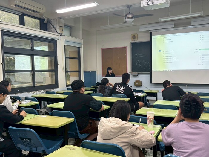高等深耕計畫一、114學年度第2學期英文課後輔導課圖片