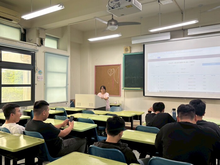 高等深耕計畫一、114學年度第2學期英文課後輔導課圖片